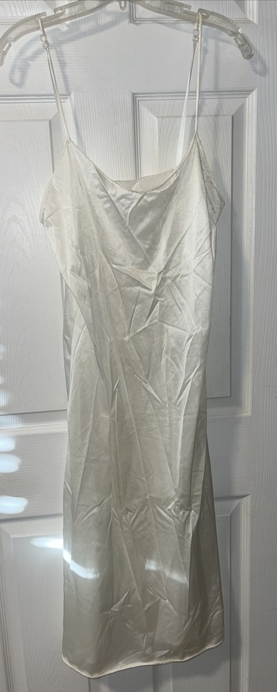 VASSARETTE FULL SLIP Dress Nylon 32” 36 / 42 Cream Adjustable Strap