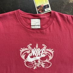 Y2K Nike Tribal Floral Women’s Pink Shirt Size XL