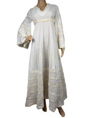VTG 70s Tachi Castillo Ivory Prairie Maxi Dress Lace Pintuck Bell Sleeve Boho