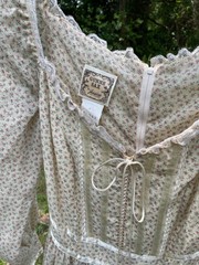 VTG 70’s Gunne Sax Tiny Pink Roses off White Ribbon Lace Cottage Prairie Dress 7