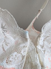 Vintage Victoria’s Secret Cotton Lace Bra 36C Floral Front Clasp *DISCOLORATION*