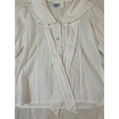 Laura Ashley Vintage 80s White Peter Pan Collar Blouse Puff Sleeve Pintuck Bow