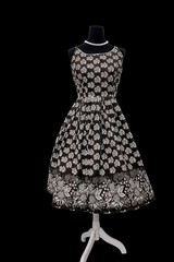 Vintage Cotton Floral Dress Full Skirt Retro 50s/ Mid Century Style