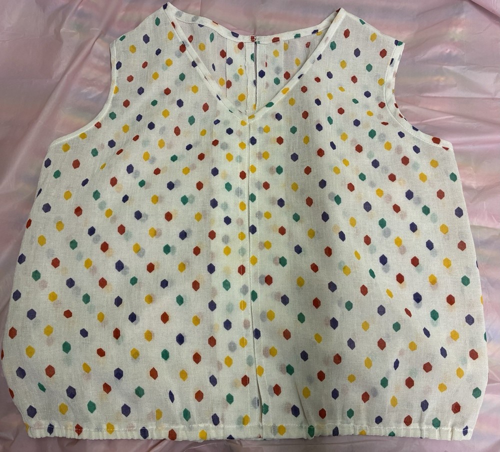 Vintage Women’s Top Sleeveless Blouse White Rainbow Harlequin Sheer 60s Mod Sz S