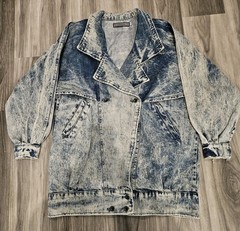 VTG 80s BeBE FURRRINA Distressed Acid Wash OverSized BatWing Women’s Denim Coat
