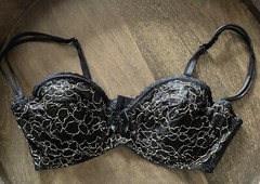 Victorias Secret Vintage Bra 36B Black Lace Gold Label Made In USA 1980s *Read*