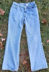 Levi’s 517 Jeans 32W 29 Inseam Distressed Denim Boot Cut Low Rise