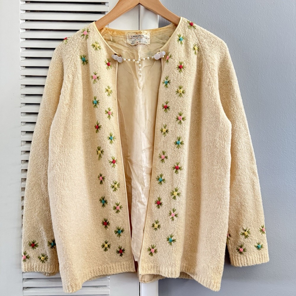 Vintage 50’s I.MAGNIN Floral Embroidered Wool Blend Cream Cardigan Sweater Large