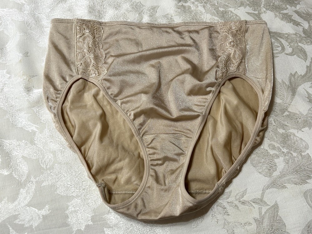 Vtg VANITY FAIR 13126 Body Caress Sheen Lace Hi-Cut 9/2XL Beige Panties #125