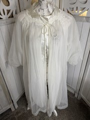 Vintage Gossard Artemis White Whimsy Nightgown Tie Neck Puff Sleeves Medium 60s