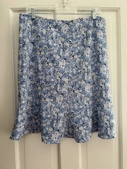 JBXR San Francisco Blue Floral Flared Short Skirt Back Zip Lightweight Size 16