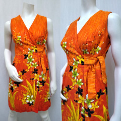 Vintage 1960/70s MOMI’S Fashions Hawaii Bark Cloth Wrap Dress – Size S/M – EUC
