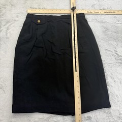 Vintage Burberrys Skirt Suit Womens 10/12 Black 100% Wool Knit 2 Piece Blazer