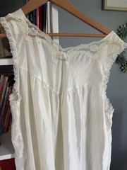 Vtg Barbizon Mid Length Nightgown Ivory pink rose Sexy Light Negligee Cottage M