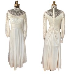 Vintage Wedding Gown Dress Cream Ivory Lace 1970s Embroidered Off White