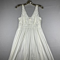 Shadowline Nightgown Lace Bodice Maxi Women’s S Sleeveless 53” Long White