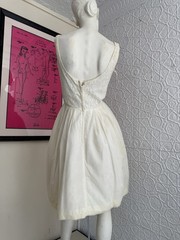 Vintage midcentury party dress-As is condition white sleeveless balloon skirt s