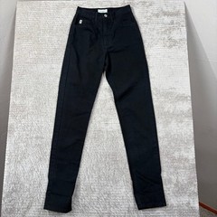 Vintage Guess Jeans Womens 24 Black High Waisted Tapered Leg Made in USA Cotton