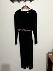 Green Vtg Sz 10M Velvet Modest Western WhimsyGoth Maxi Dress
