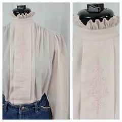 Vintage Judy Bond Light Pink Faux Button Down Blouse w Ruffled Collar Size 8