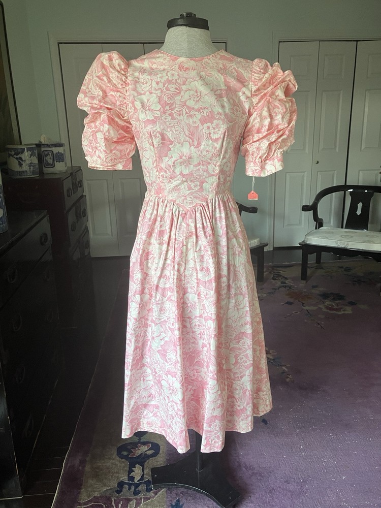 Vintage Pink Floral “Mattie Of Lynne “ 80’s Party Prom Dress Cottage Core