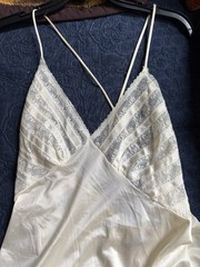 Vintage Lily Of France Ivory Lace Nylon Elegant Nightgown Size Medium
