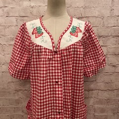 Vintage Simply Basic Duster House Coat Robe Womens Small Strawberries NEW