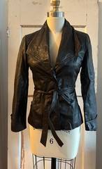 Vintage 1970’s P.B.D. Brown Leather Tie Jacket – Small (7)