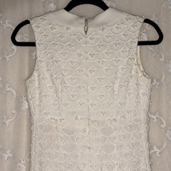 VTG 1960s Hand Made Cream Top Lined Sleeveless Darted Scalloped Fabric Dress XS