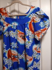Hilo HATTIE vintage Hawaii Dress Surfers Flowers Colorful Sz.L