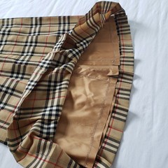 Vintage Burberrys Nova Check Wool Skirt Waist 28″x 29″ Long Sz”K14 Long” England