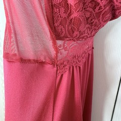 Vintage OLGA 91035 Red Bodysilk Nightgown Size 34 Small 70s 80s USA Lingerie