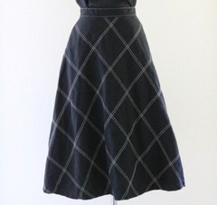 Vintage 40’ 50’s White Stag Black + White Original Sailcloth Skirt 23.5″ Waist