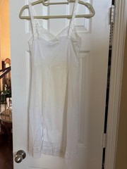 Vintage Monsanto Ladies Full Nylon Slip Shadow Proof Size 34 Short EUC