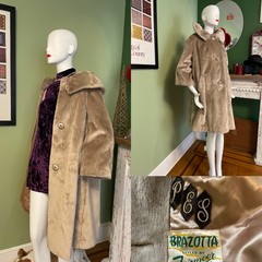 Vintage MCM Brazotta Faux Fur Golden Brown Swing Velvety Coat 3/4 Slvs L X 48