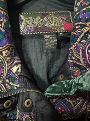 Vintage East West Paisley Puffer Jacket Size M Multicolor Velvet Trim 80s 90s