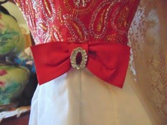 VTG 50S RED & WHITE OVERLAY DRESS GOLD & SILVER METALIC EMBROIDERY PETITE SM 32B