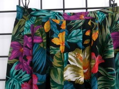 VINTAGE CAROLE LITTLE 🌸 6 / 8==FLORAL PRINT / FLOWING WIDE LEG CROPPED PANTS