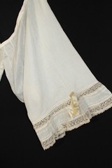 EXCEPTIONAL QUALITY ANTIQUE VICTORIAN FANCY COTTON LACE BLOOMERS 30″-32″ WAIST
