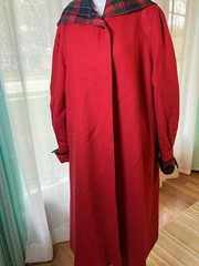 Vintage Coat By Avoca Collection Ireland 100% Wool Size Medium Red.