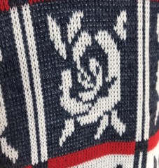 Vintage HOT CASHEWS Acrylic Sweater CottageCore Roses Hearts 80s 90s Granny EUC