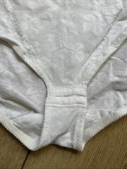 Vintage Vanity Fair Woman 40C Bodysuit Shape-wear Lingerie White #9504