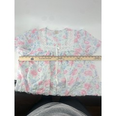 Vintage Carriage Court Floral Lace Nightgown Robe Pastel Pink Blue Seersucker