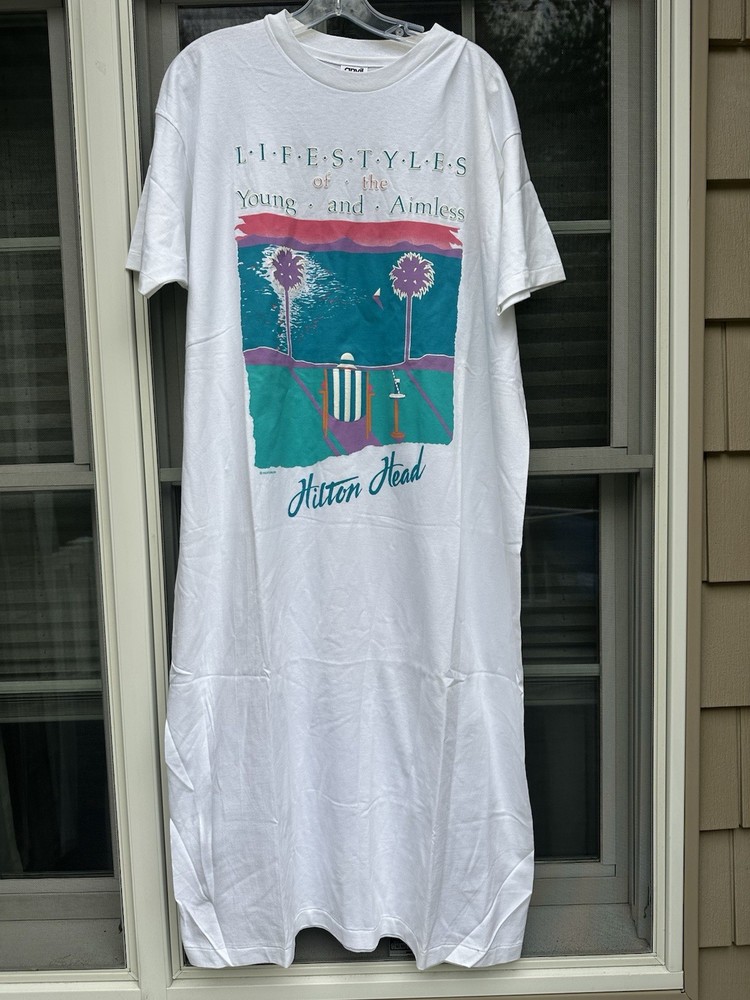 Vintage Hilton Head Long Nightshirt ” lifestyles of the rich & aimless” OSFA