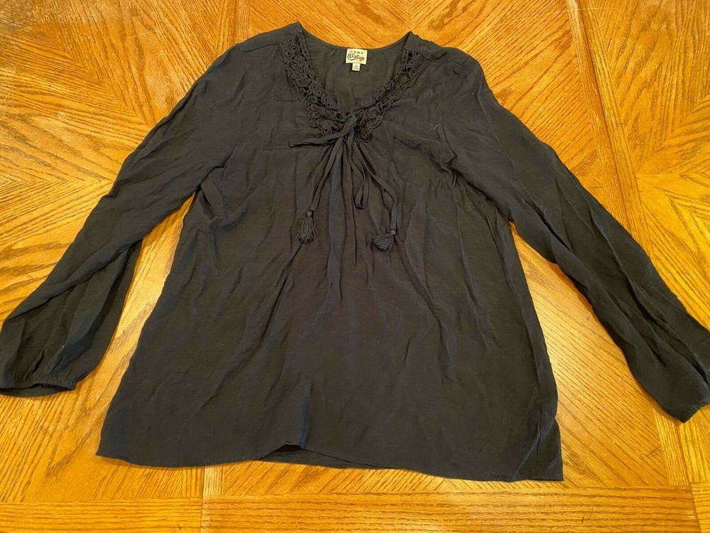 Como Vintage Black Woman’s Shirt Top ~ XL ~ Made in Vietnam
