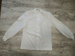 VINTAGE 60’s White Polyester Blend Blouse Embroidery Tramo Switzerland Size 38