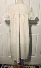Vintage 1960s Merryline Cotton Poly White Blue Flower Embroidery Housecoat NOS