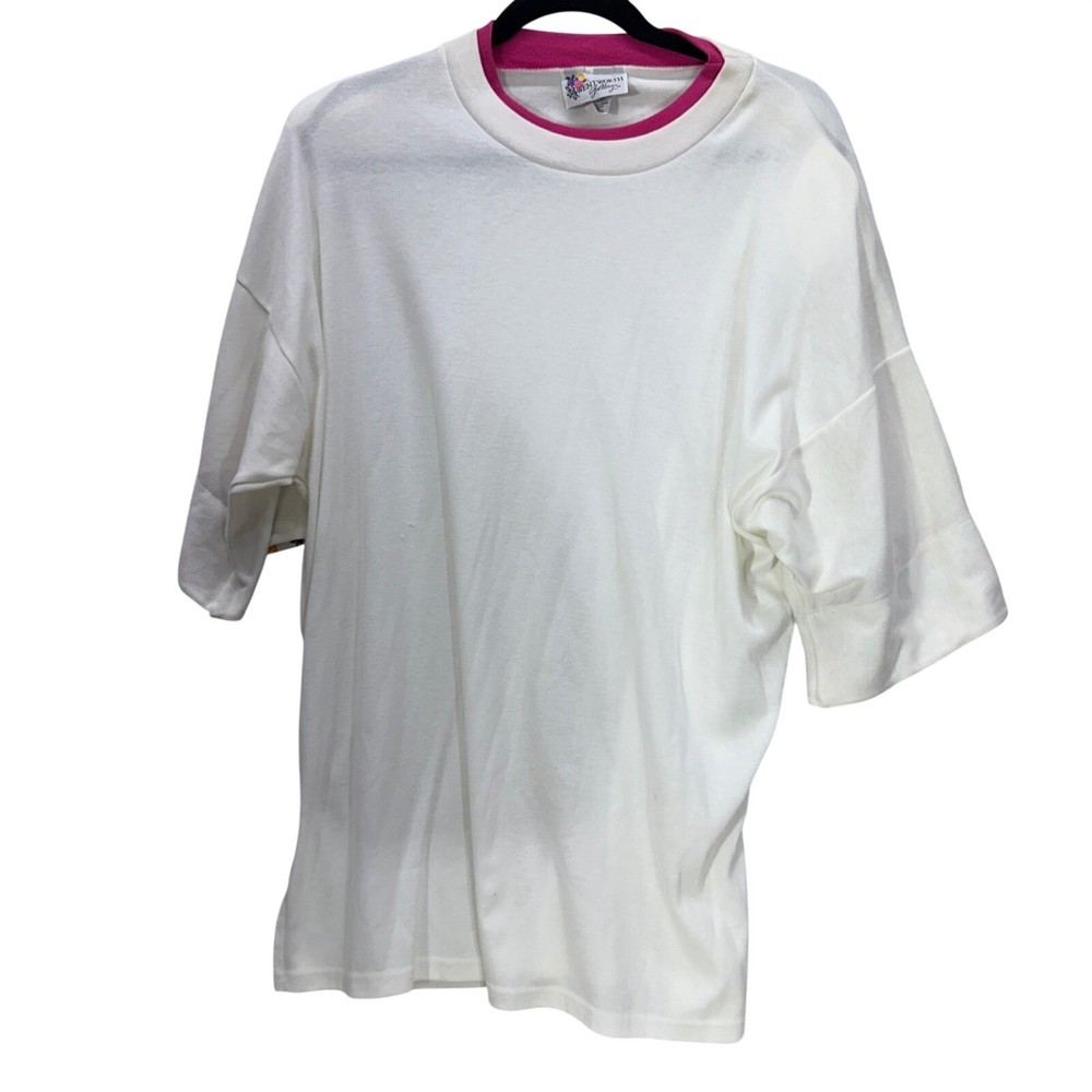 Vintage Wentworth Gallery White Pink Floral Trim T-Shirt Made in USA Size 40 LXL