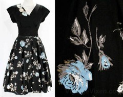 Size 8 Gorgeous 1950s Dress – Mid Century 50s Glamour – Black Fitted Bodice & Fu