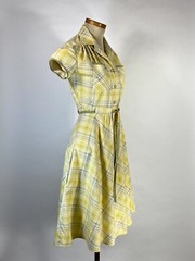 Vintage 1960’s COTTON yellow & grey check plaid shirtdress with belt Petite-size